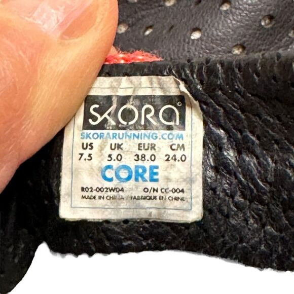 Skora Women's Form Running Shoes Black White Coral Size 7.5 - Picture 8 of 8